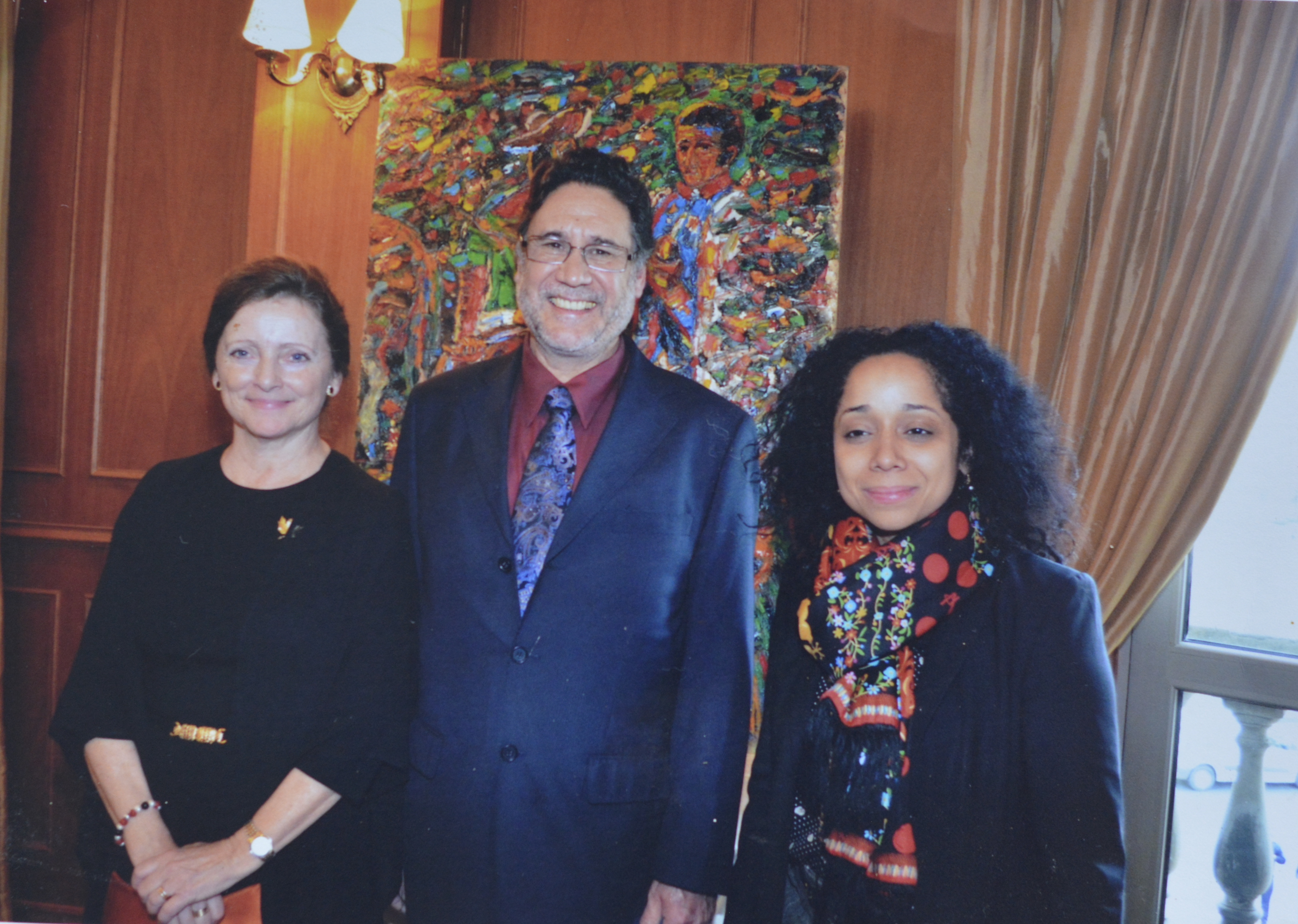 Embajadora de Canadá Sra. Claire Poulin y Embajadora de los Estados Unidos de Norteamérica Dra. Julissa Reynoso.