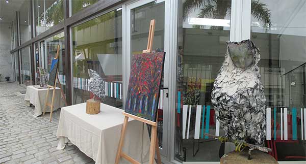 Daniel Tomasini exposición patrocinada por la Francofonía en Unitec-Rocha Planeta en alerta 