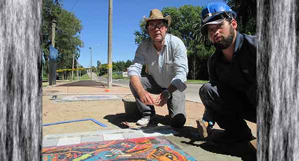 Daniel Tomasini extensión universitaria  paneles mosaicos de piso Monte de la Francesa