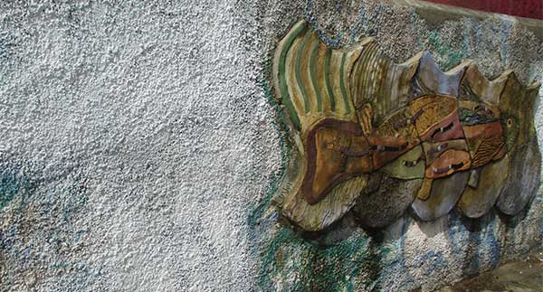 Daniel Tomasini intervención mural en San Greforio de Polanco